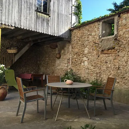 Maison De Caractere En Centre Ville 게스트하우스 *